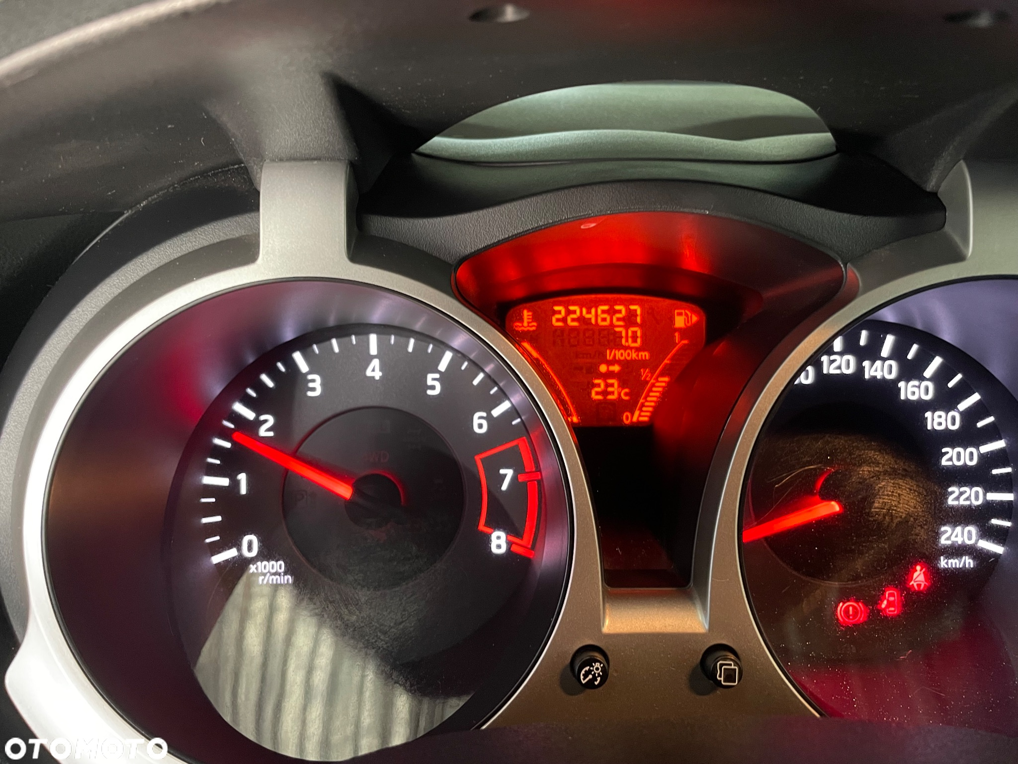 Nissan Juke 1.6 Acenta - 11