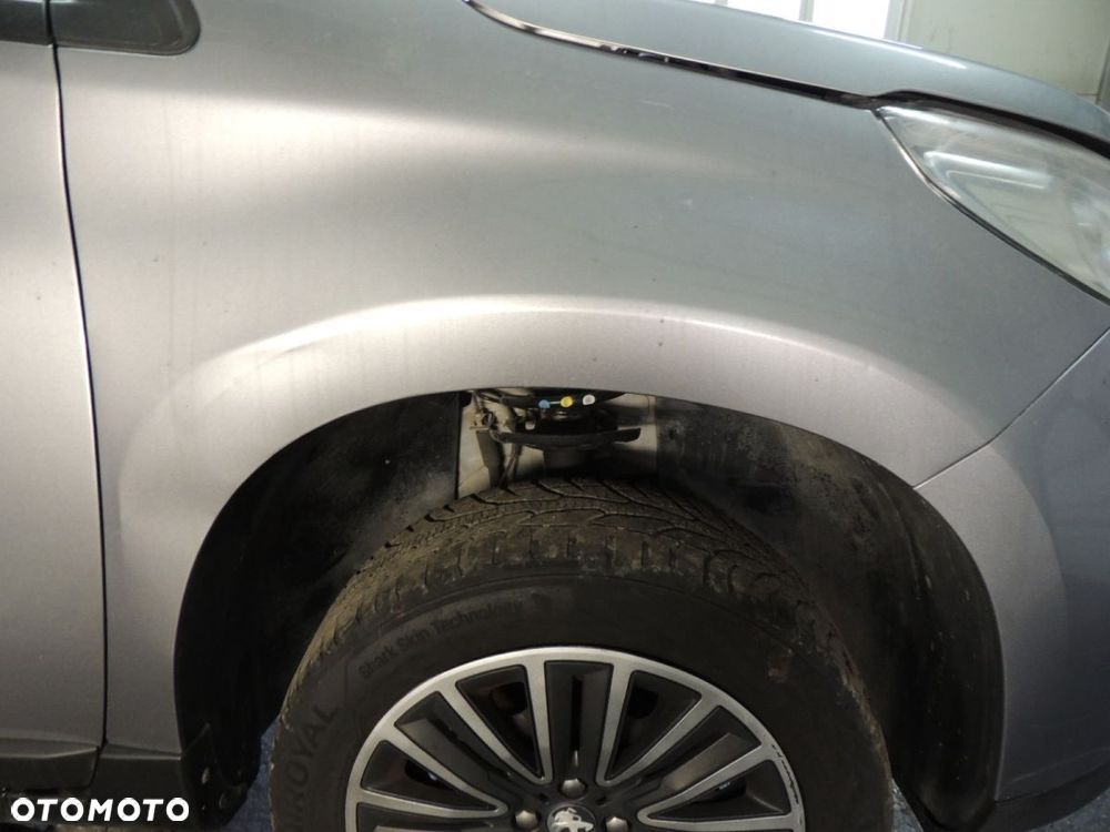 Błotnik prawy Peugeot 2008 I '13 - 1