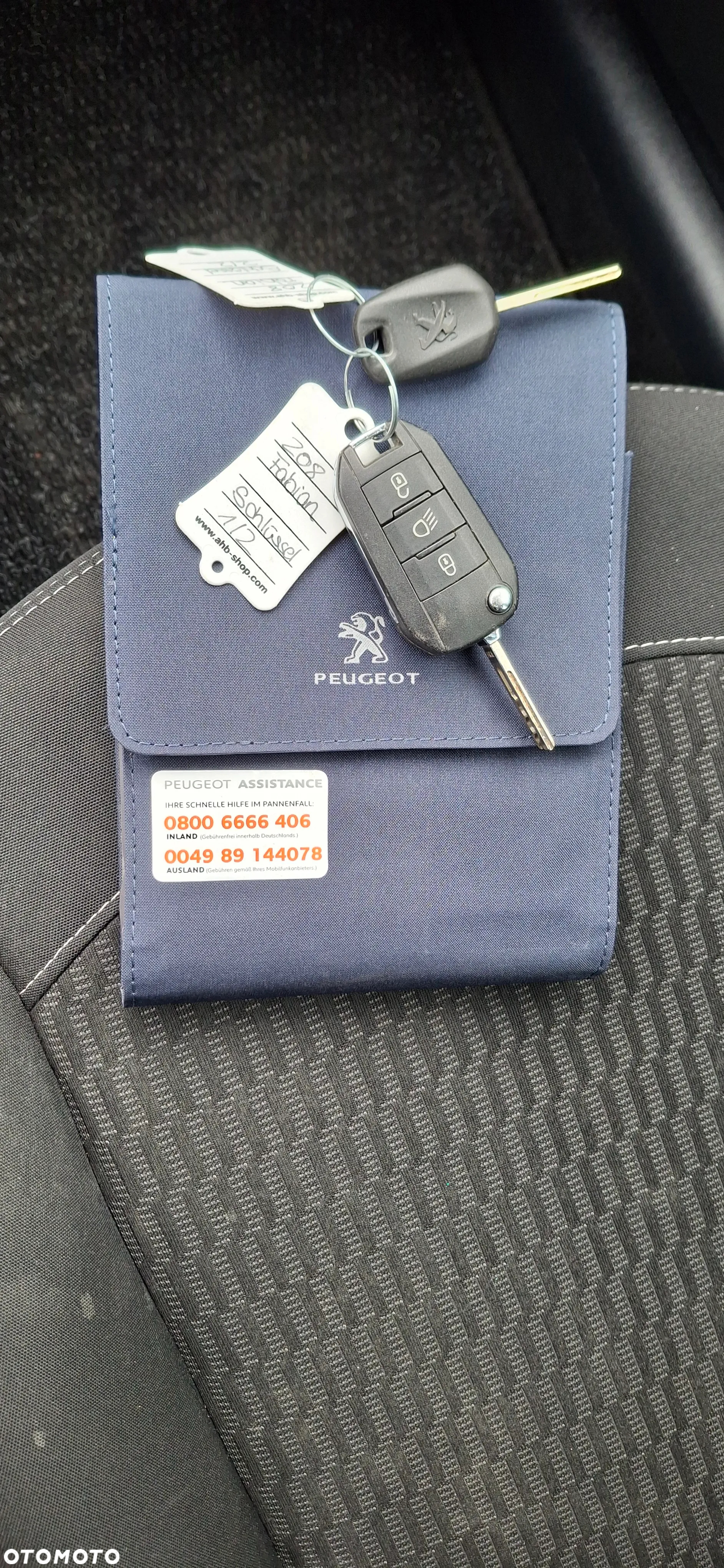 Peugeot 208 1.2 PureTech GPF Allure S&S - 18