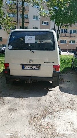 Volkswagen Caravelle - 1