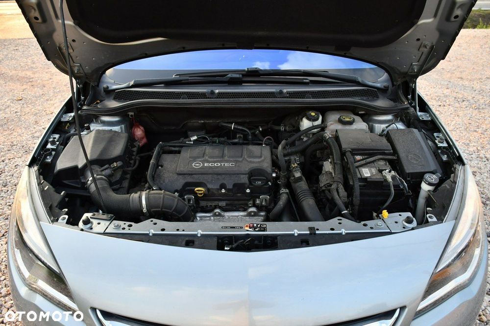 Opel Astra 1.4 Turbo Sports Tourer - 40