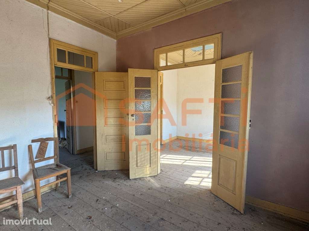 Moradia para Restauro com Terreno | Barreiro-Lagares - Colmeias-Mem... - Grande imagem: 5/10