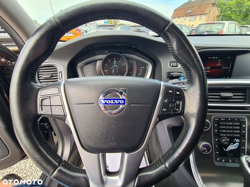 Volvo V60 T5 Drive-E Momentum - 18