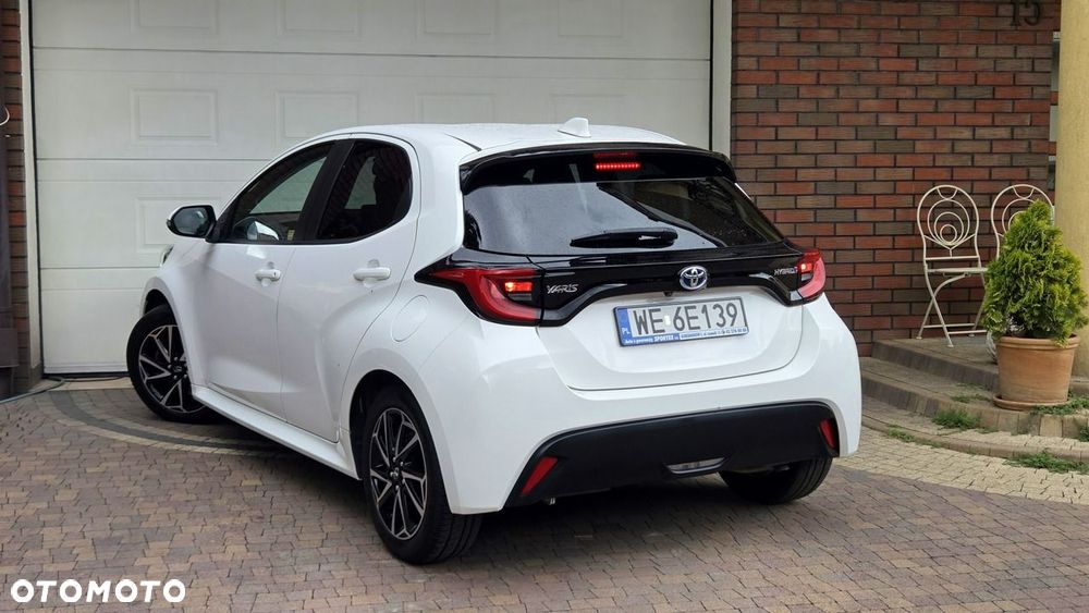 Toyota Yaris 116 1.5 VVT-i Comfort - 11