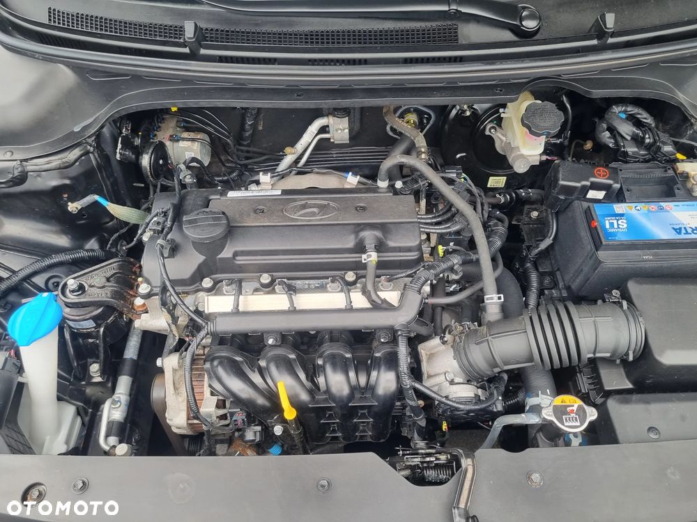 Hyundai i20 1.2 YES Plus - 32