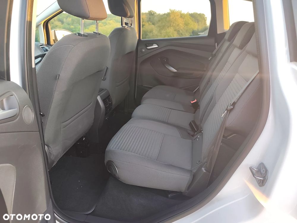 Ford C-MAX 1.5 TDCi Start-Stop-System Titanium - 19