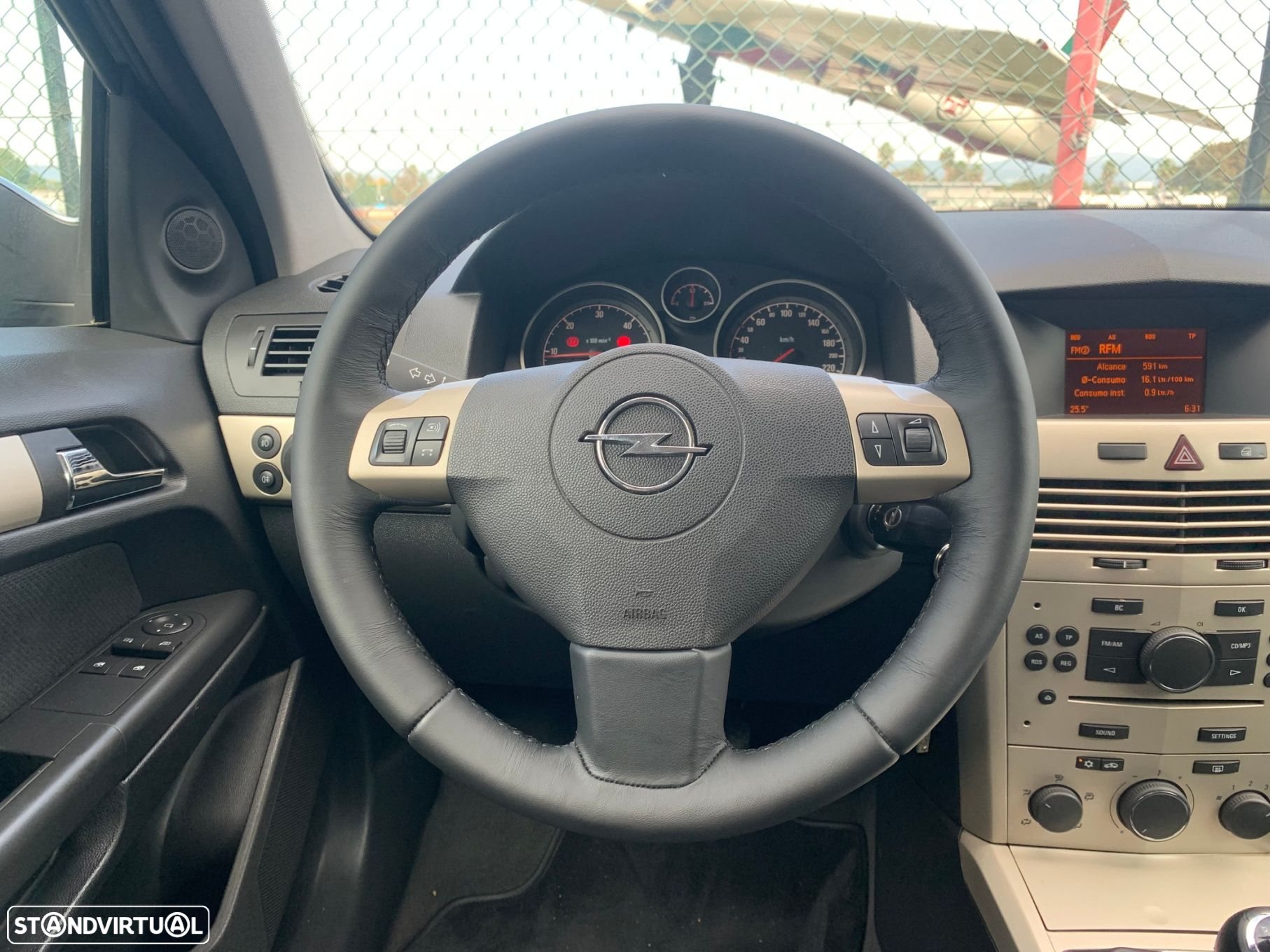 Opel Astra 1.3 CDTi Elegance - 25