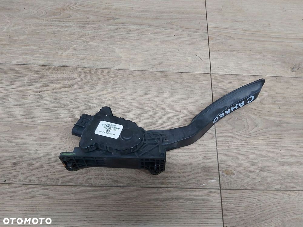 Chevrolet CAMARO V SS 6,2 v8 pedał gazu potencjometr 92199239 10-14r - 1