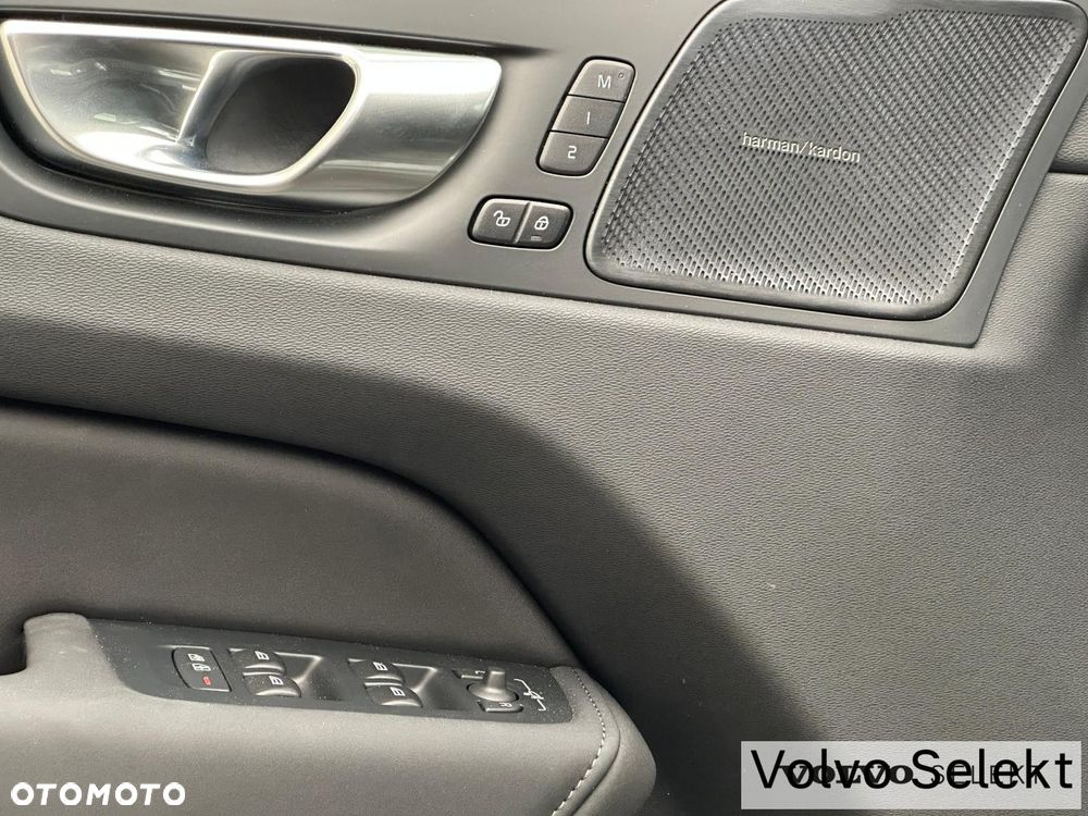 Volvo XC 60 - 22