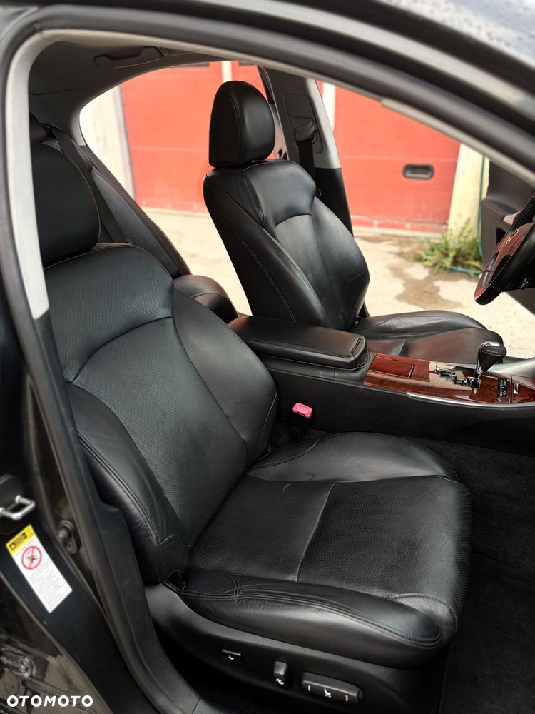 Lexus IS 250 Elegance - 11