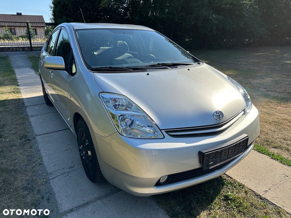 Toyota Prius 1.5 VVT-i Prestige - 10