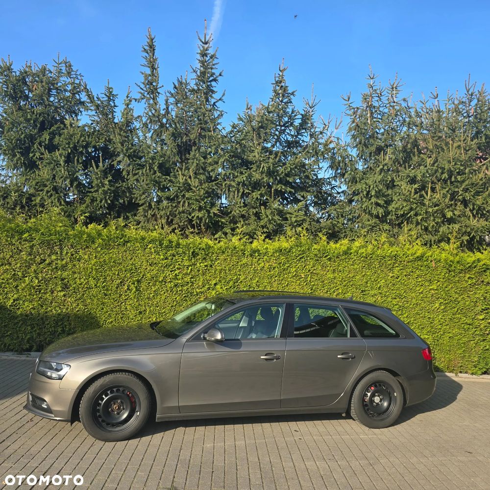 Audi A4 Avant - 6