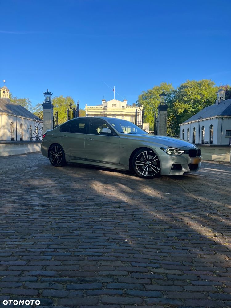 BMW Seria 3 340i M Sport - 2