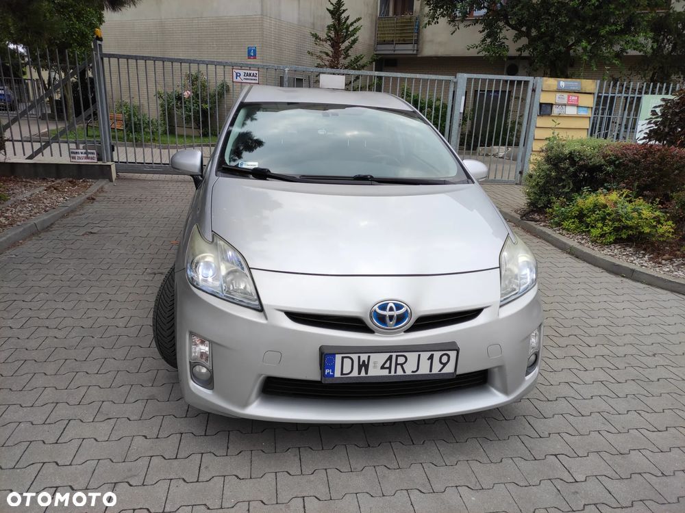 Toyota Prius - 3