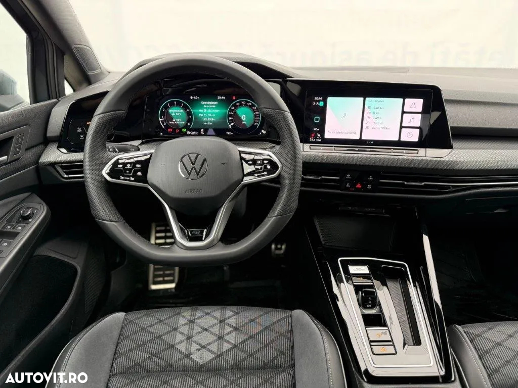 Volkswagen Golf 1.5 eTSI ACT DSG MHEV R-Line - 8