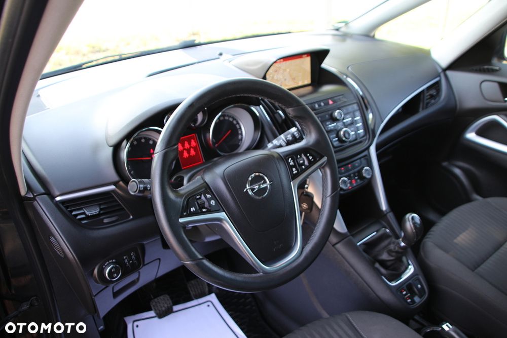 Opel Zafira 1.4 T Cosmo - 9