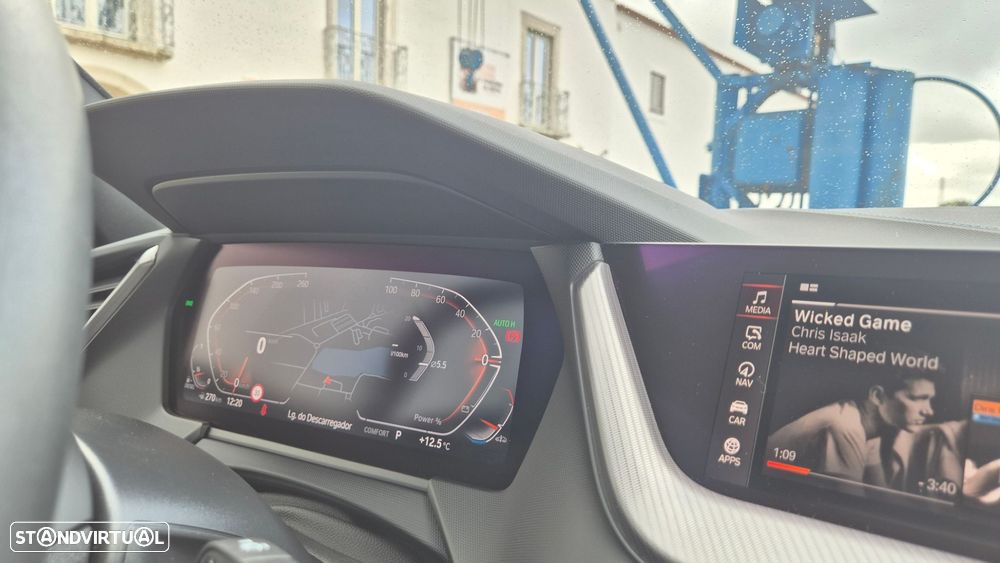 BMW 116 d Pack Desportivo M Auto - 25