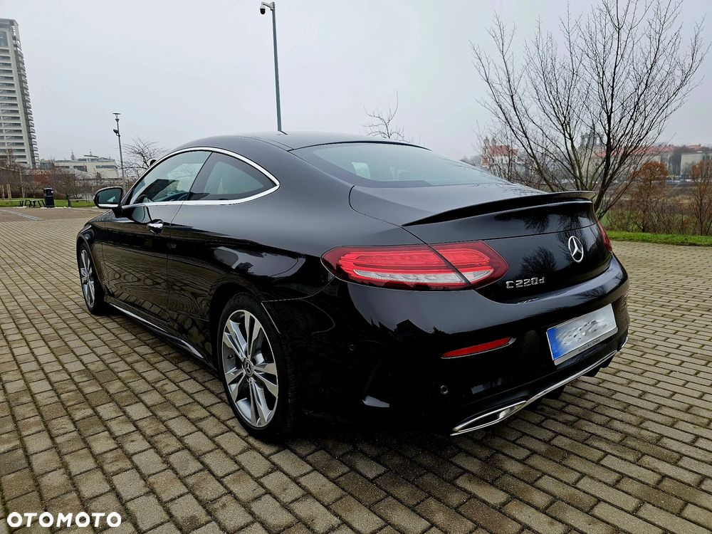 Mercedes-Benz Klasa C 220 d 9G-TRONIC - 6