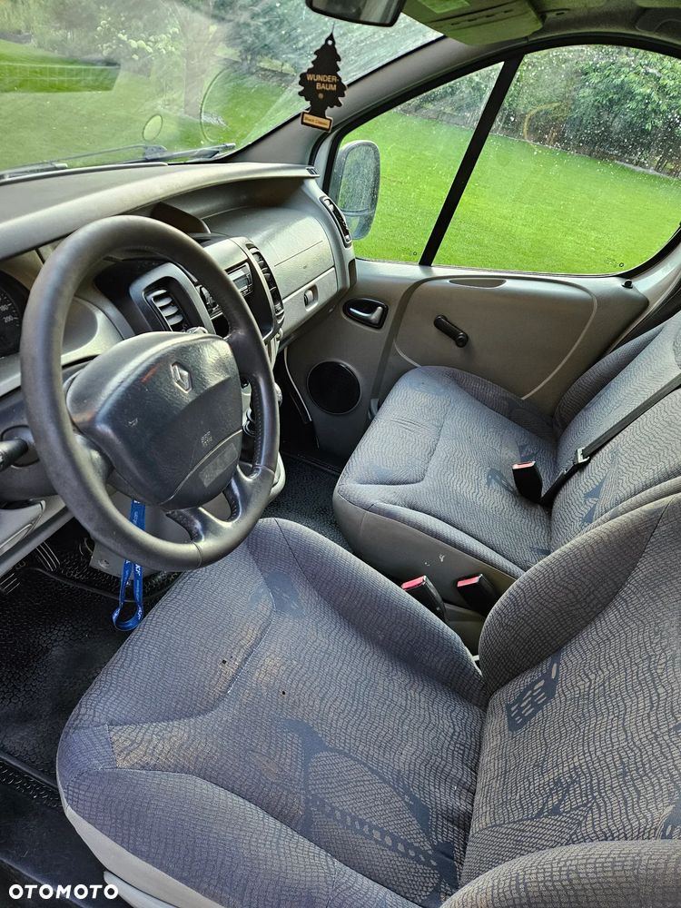 Renault Trafic - 19