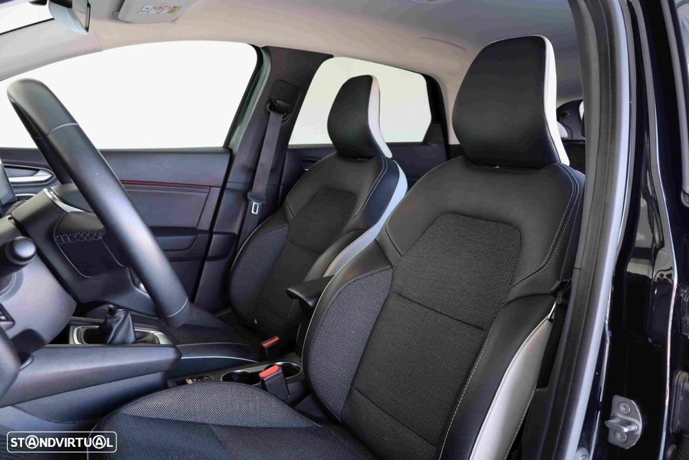 Renault Captur 1.0 TCe Techno - 39