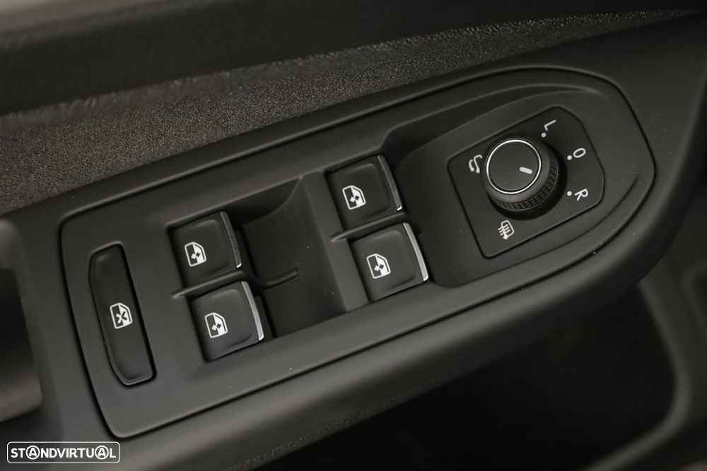 VW Golf 1.5 TSI e-Hybrid Life DSG - 21