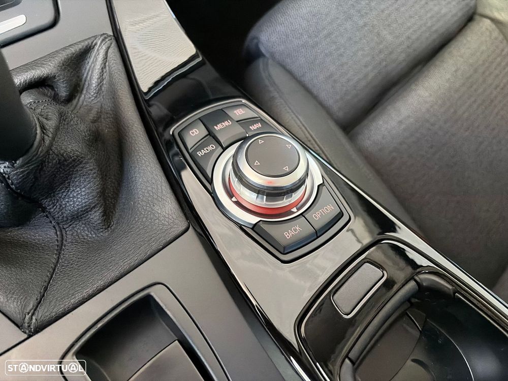 BMW 520 d Line Luxury - 41