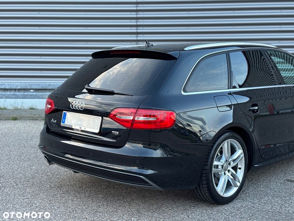 Audi A4 Avant 2.0 TDI DPF S line Sportpaket - 27