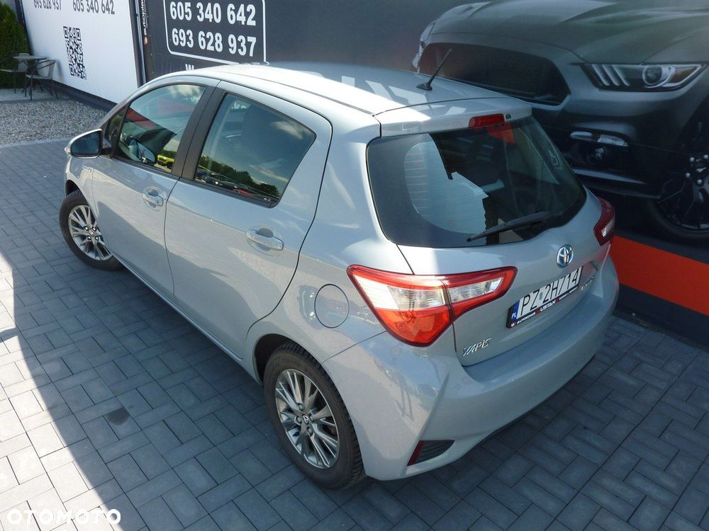 Toyota Yaris - 7