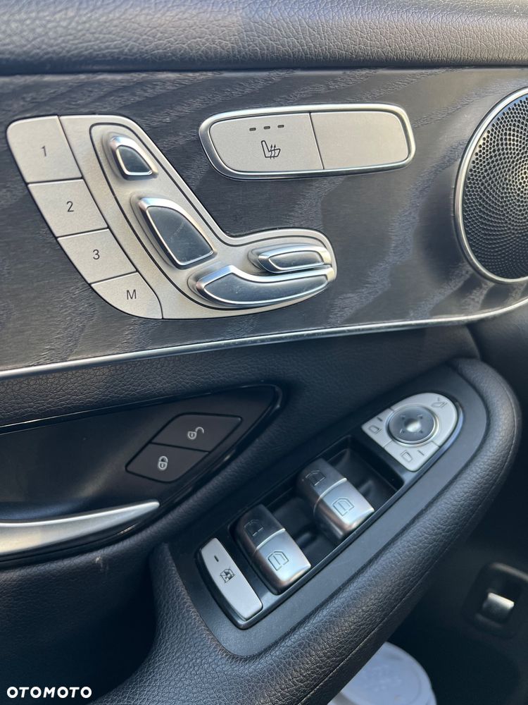 Mercedes-Benz GLC 300 4Matic 9G-TRONIC - 8
