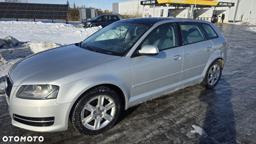 Audi A3 Sportback 1.4 TFSI Ambiente S tronic - 4