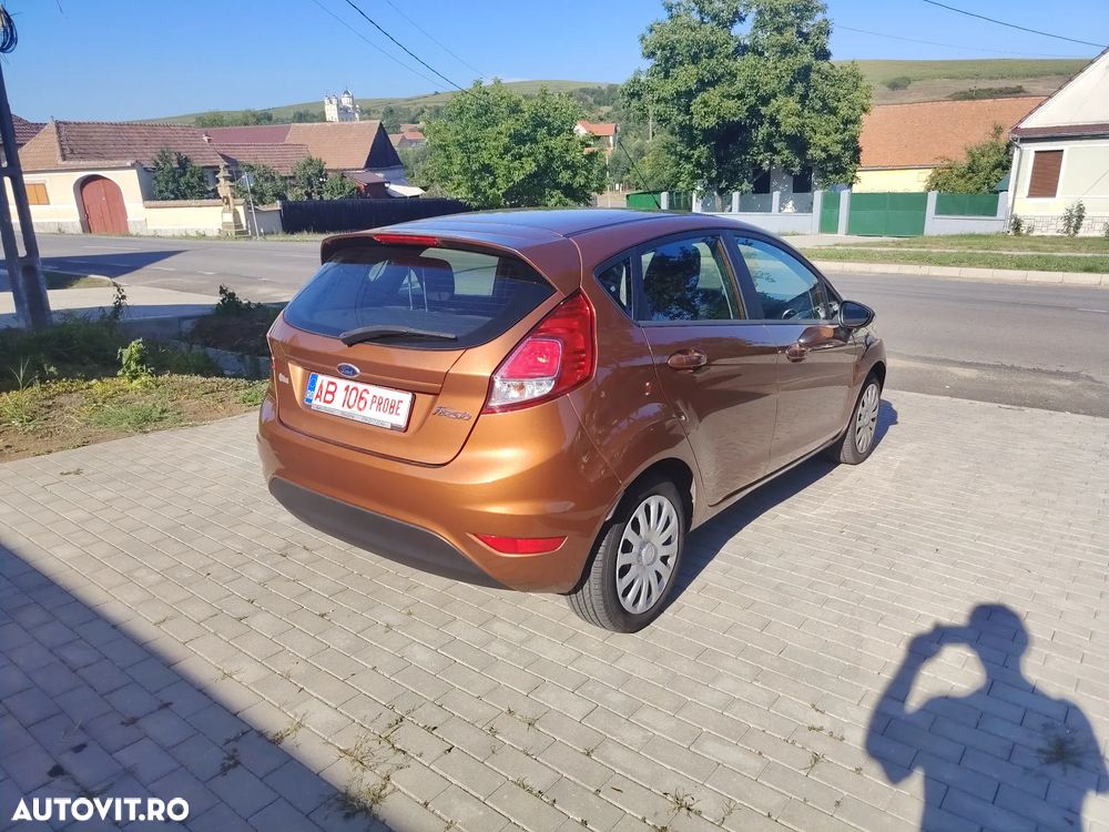 Ford Fiesta 1.25i Titanium - 3