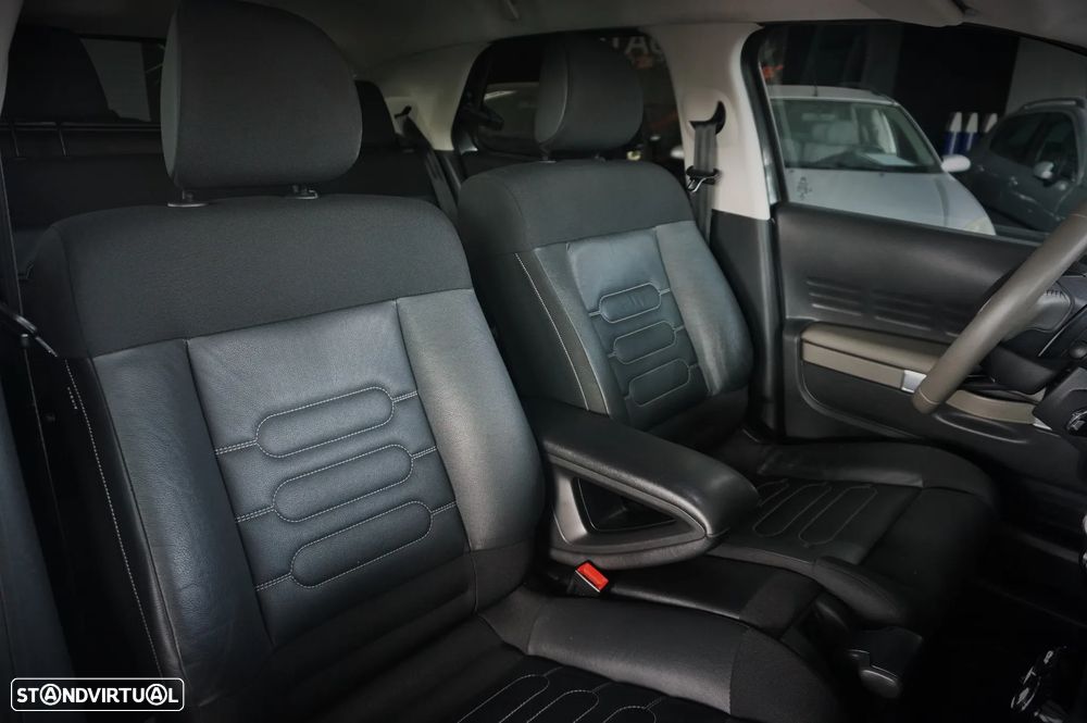 Citroën C4 Cactus 1.6 e-HDi Shine ETG6 - 19