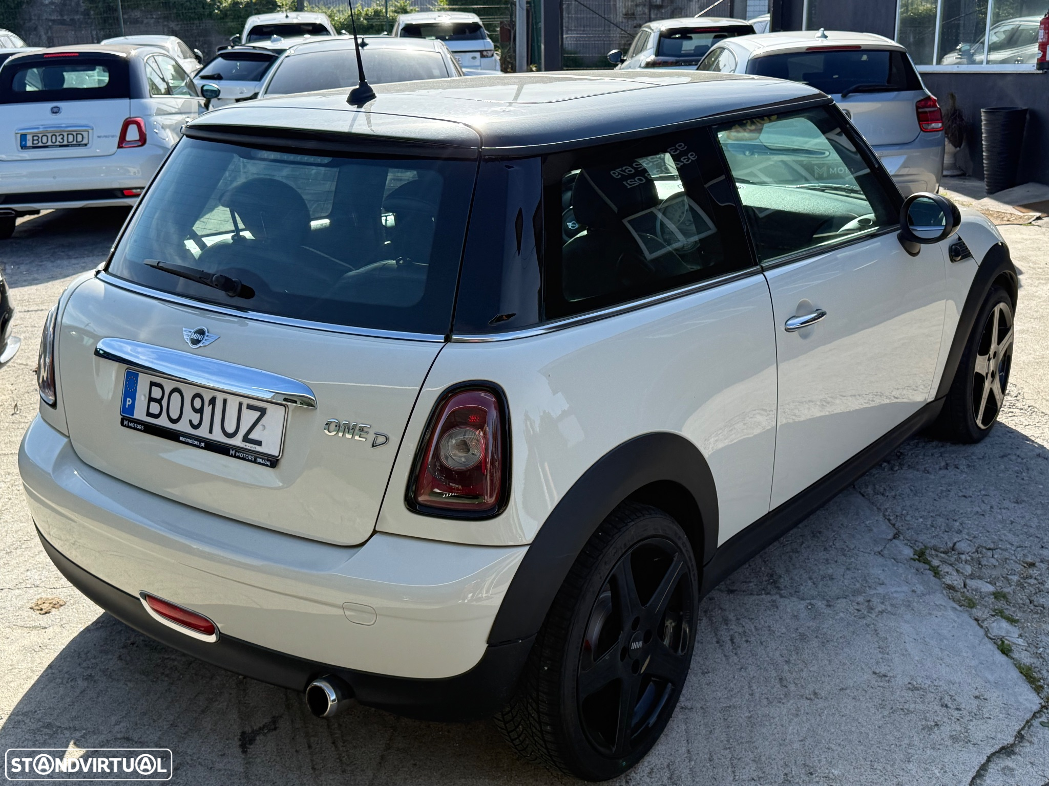 MINI 3 Portas Cooper D - 5