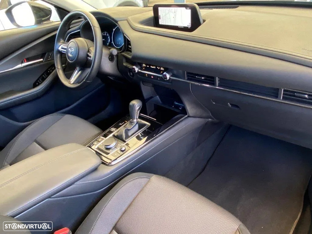 Mazda CX-30 2.0 Sky-G Evolve AT i-Active - 7