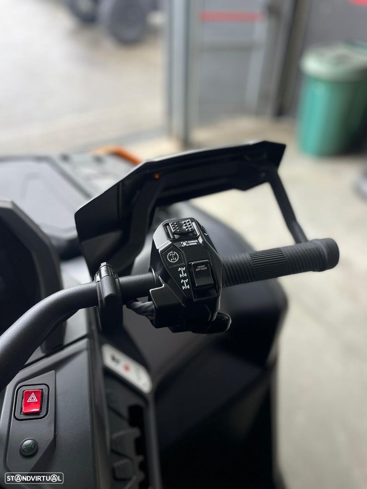Can-Am Outlander MAX XT-P 1000R T ABS | Smart-Shox | Display 10,25” (NOVA) - 20