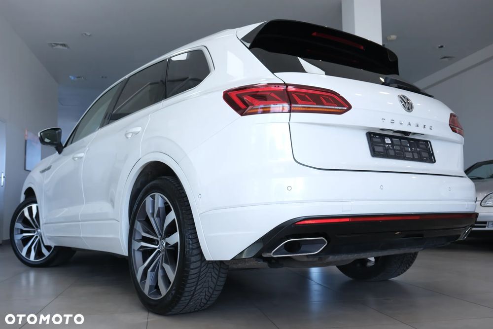 Volkswagen Touareg 4.0 V8 TDI SCR 4Mot R-Line - 13