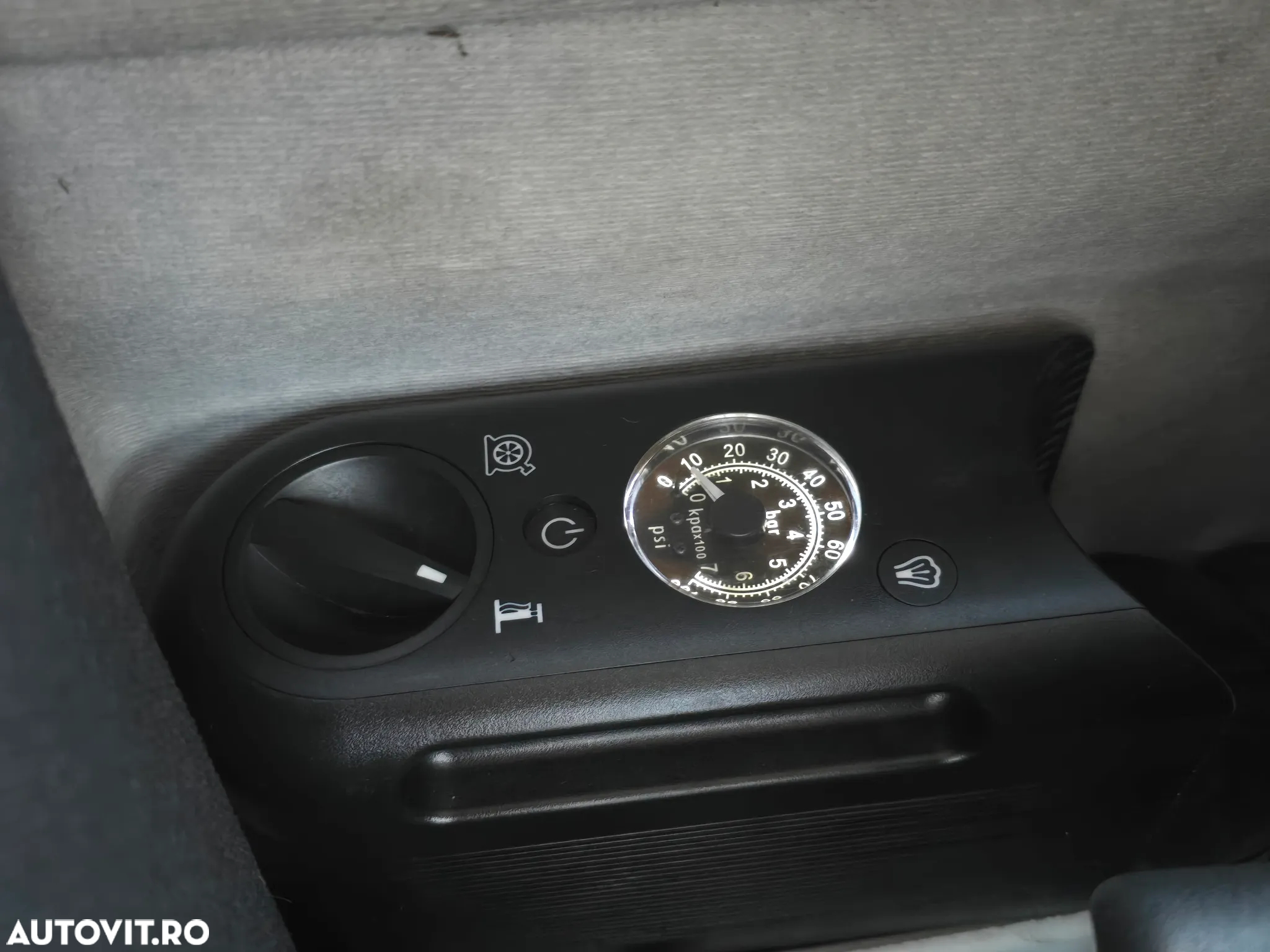 Iveco DAILY 35S15 Motor 3.0d Platforma Certificat VDI - 20