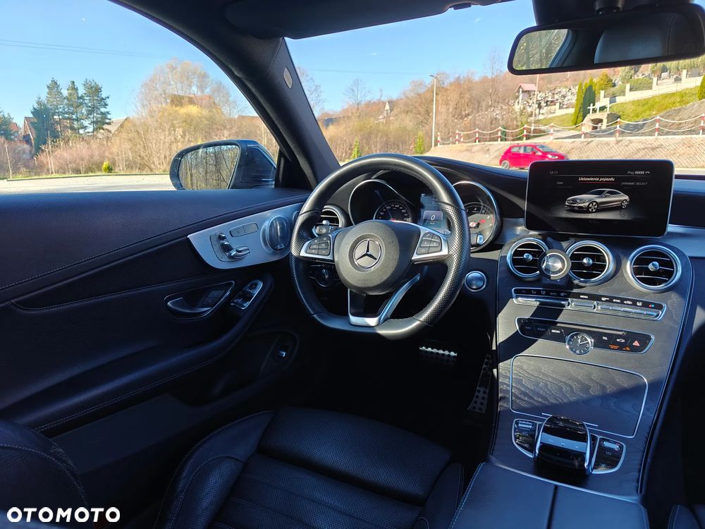 Mercedes-Benz Klasa C 200 9G-TRONIC AMG Line - 16