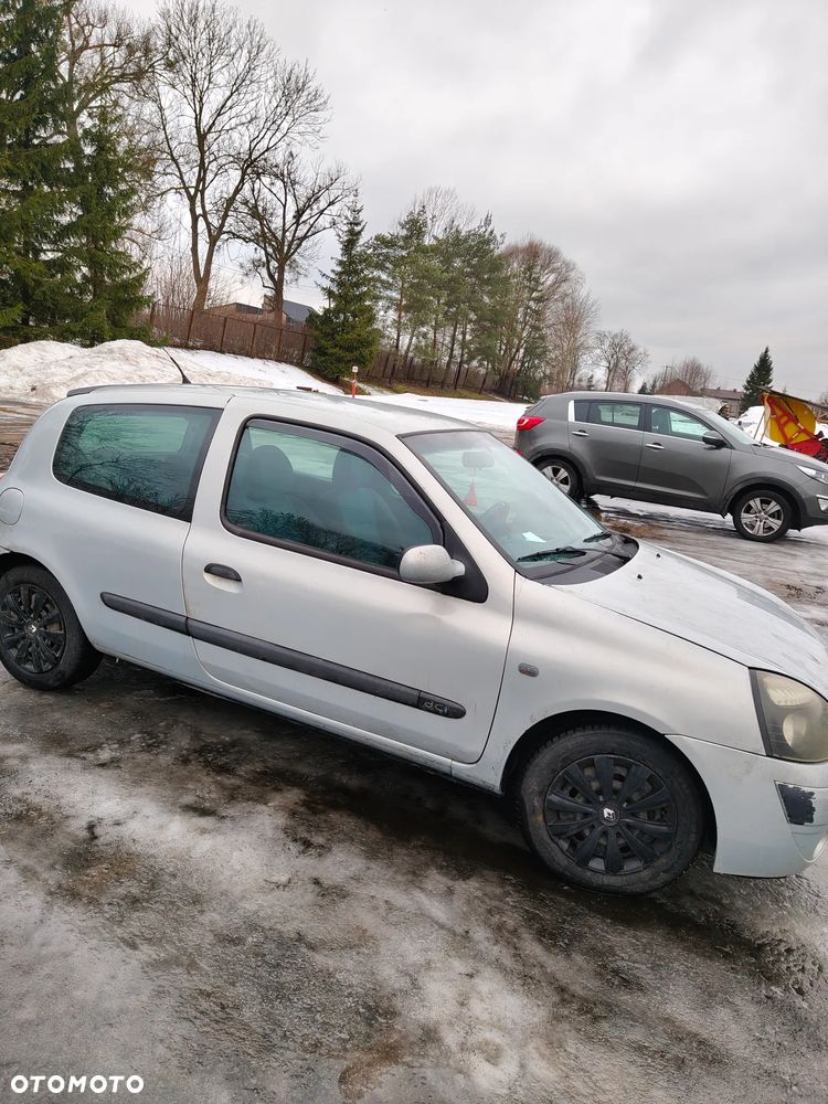 Renault Clio - 4
