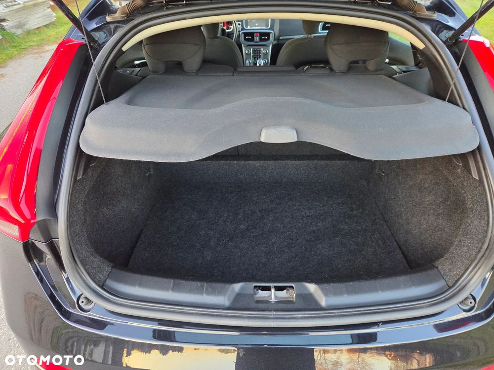 Volvo V40 - 15