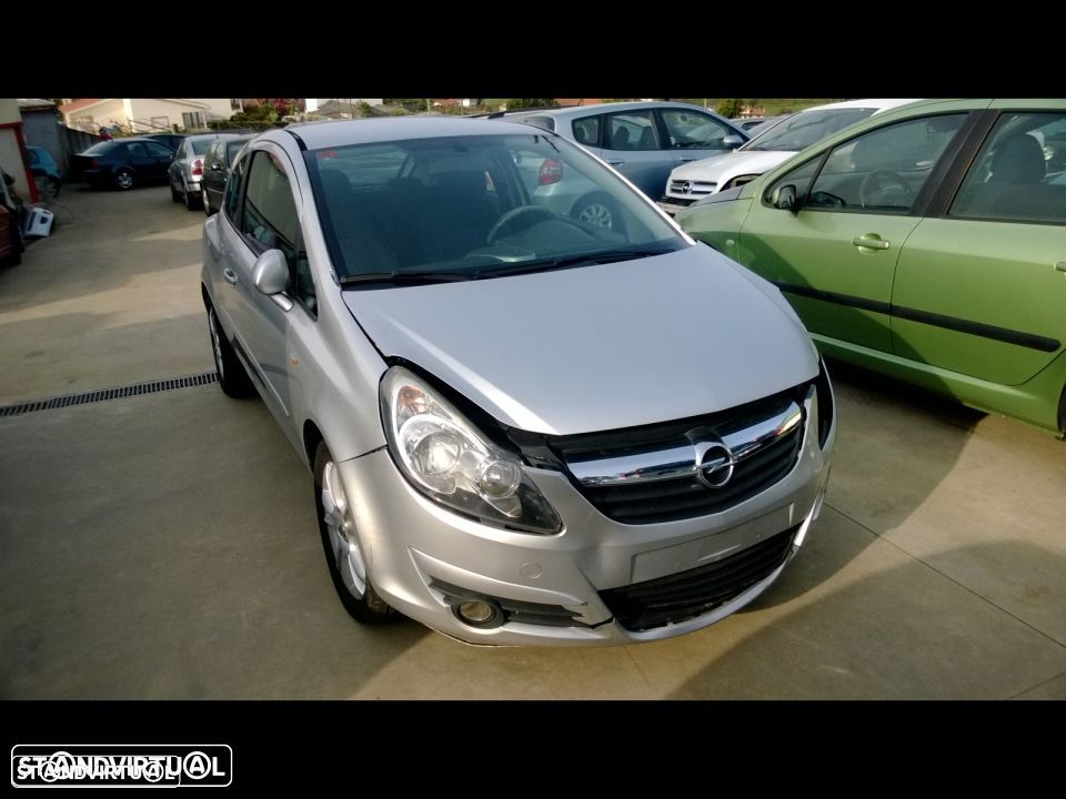 Traseira/Frente/Interior Opel Corsa D 2010 - 1