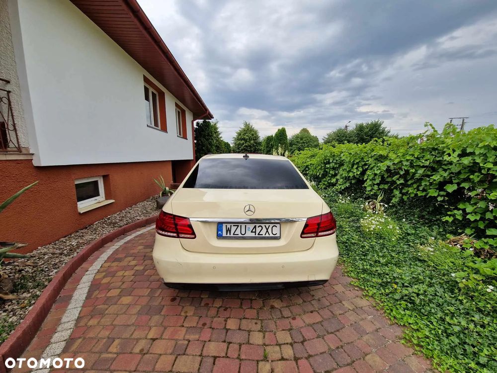 Mercedes-Benz Klasa E 200 BlueTEC 7G-TRONIC - 6