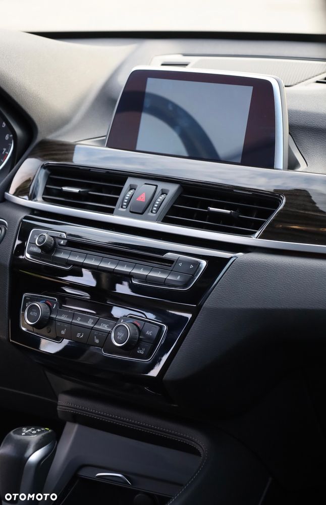 BMW X1 - 28