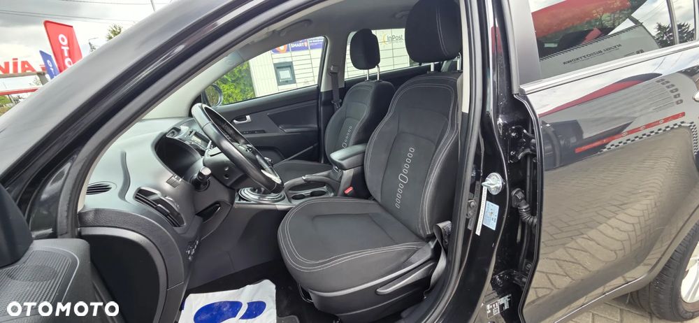 Kia Sportage 2,0 CRDI AWD Vision - 31