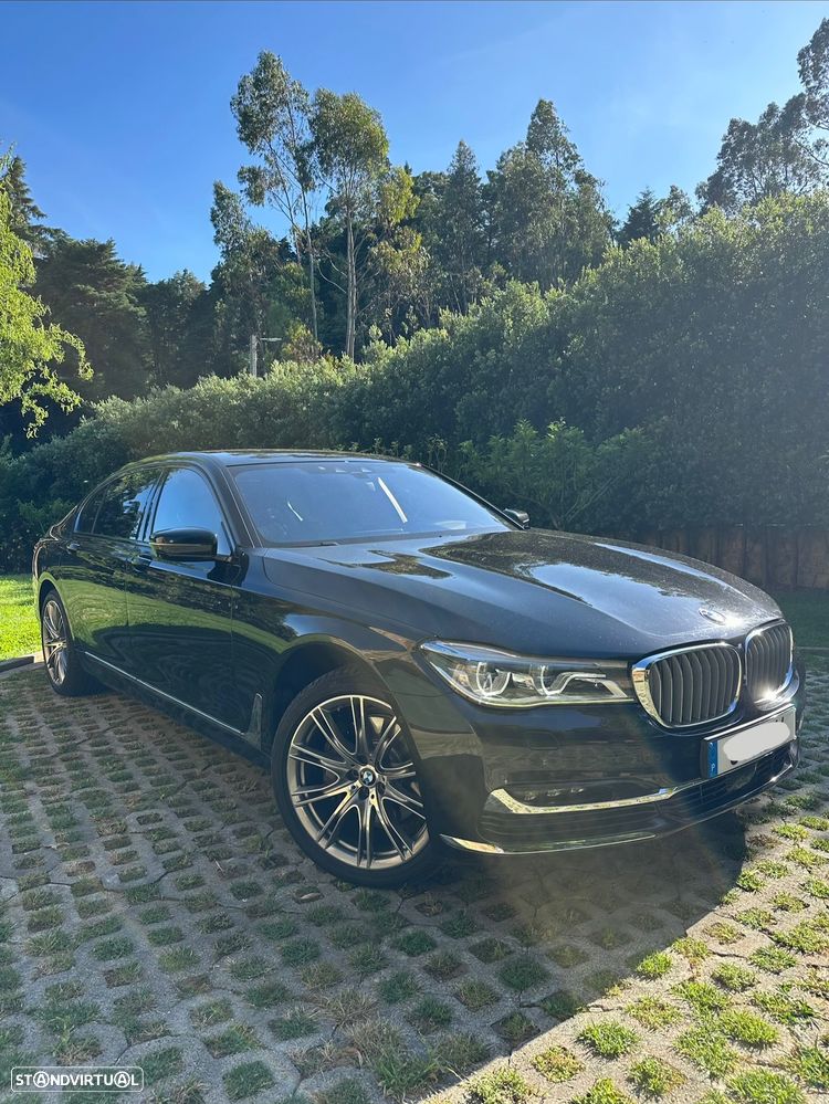 BMW 740 Ld xDrive Pack M - 2