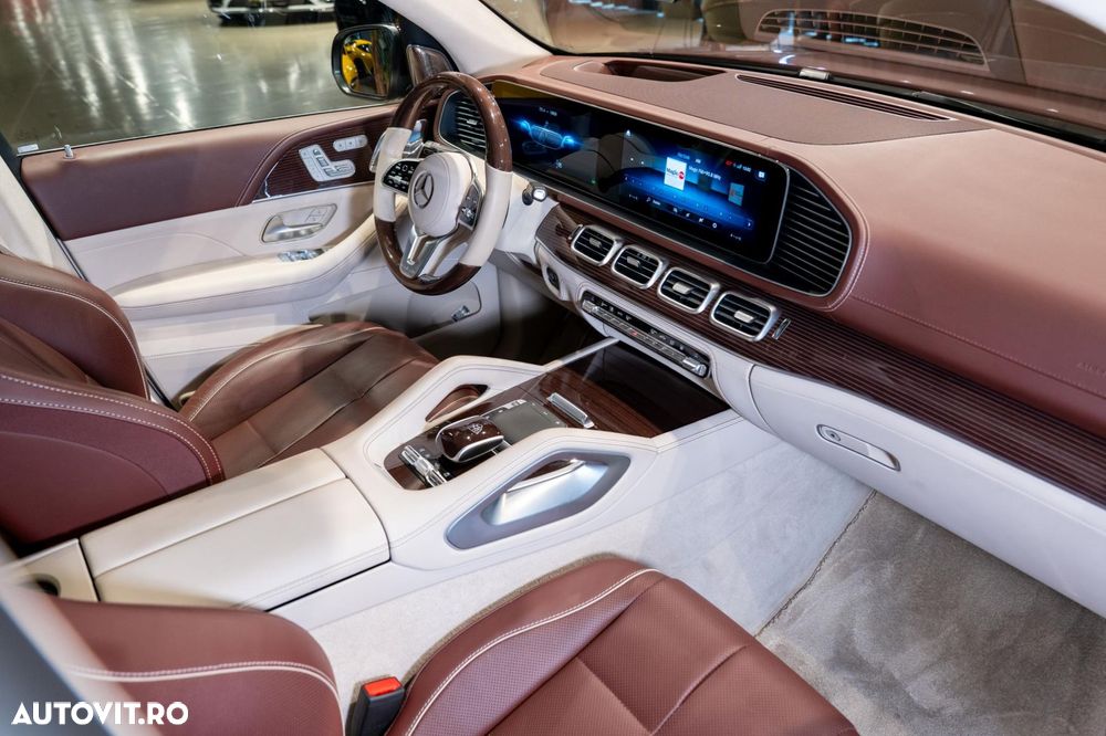 Mercedes-Benz GLS - 18