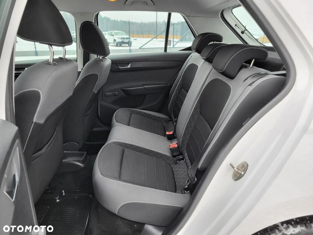 Skoda Fabia 1.0 Ambition - 14