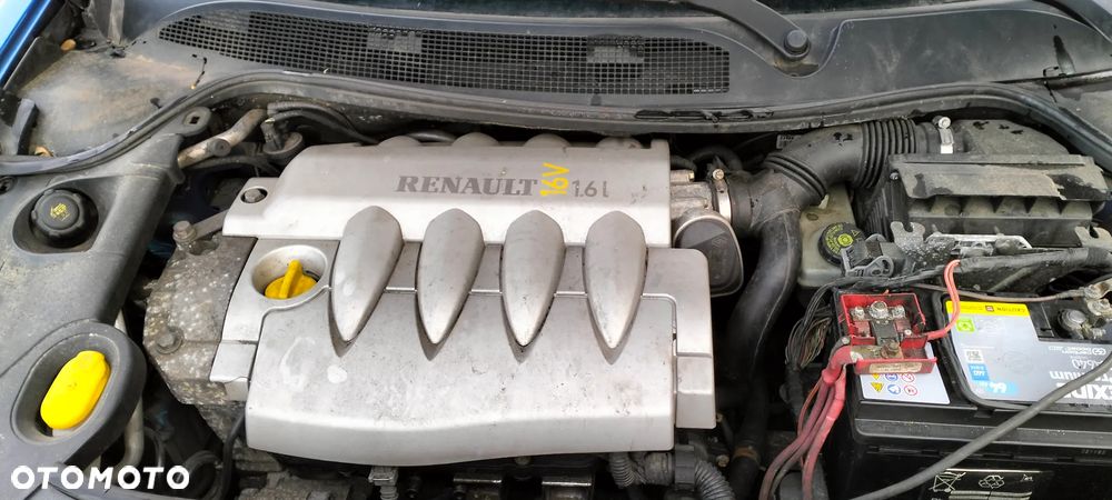 Renault Megane - 40