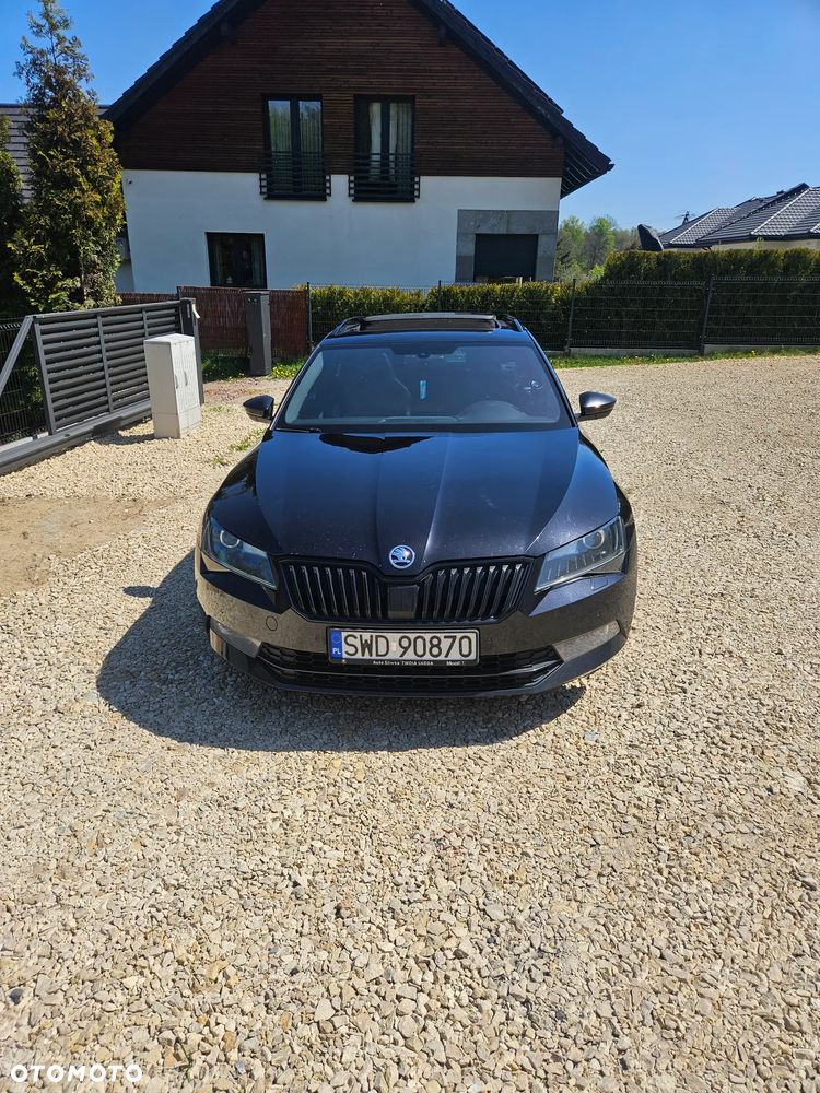 Skoda Superb 2.0 TDI 4x4 Sportline DSG - 2
