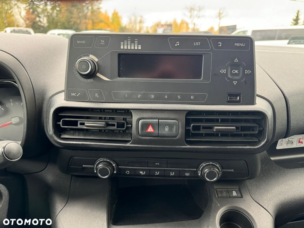 Toyota Proace City 1.5 D-4D Long 2,3t Active (bryg.) - 28